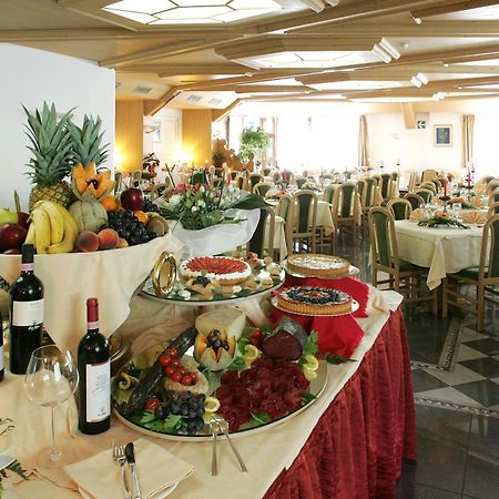Hotel Santanton 보르미오 외부 사진
