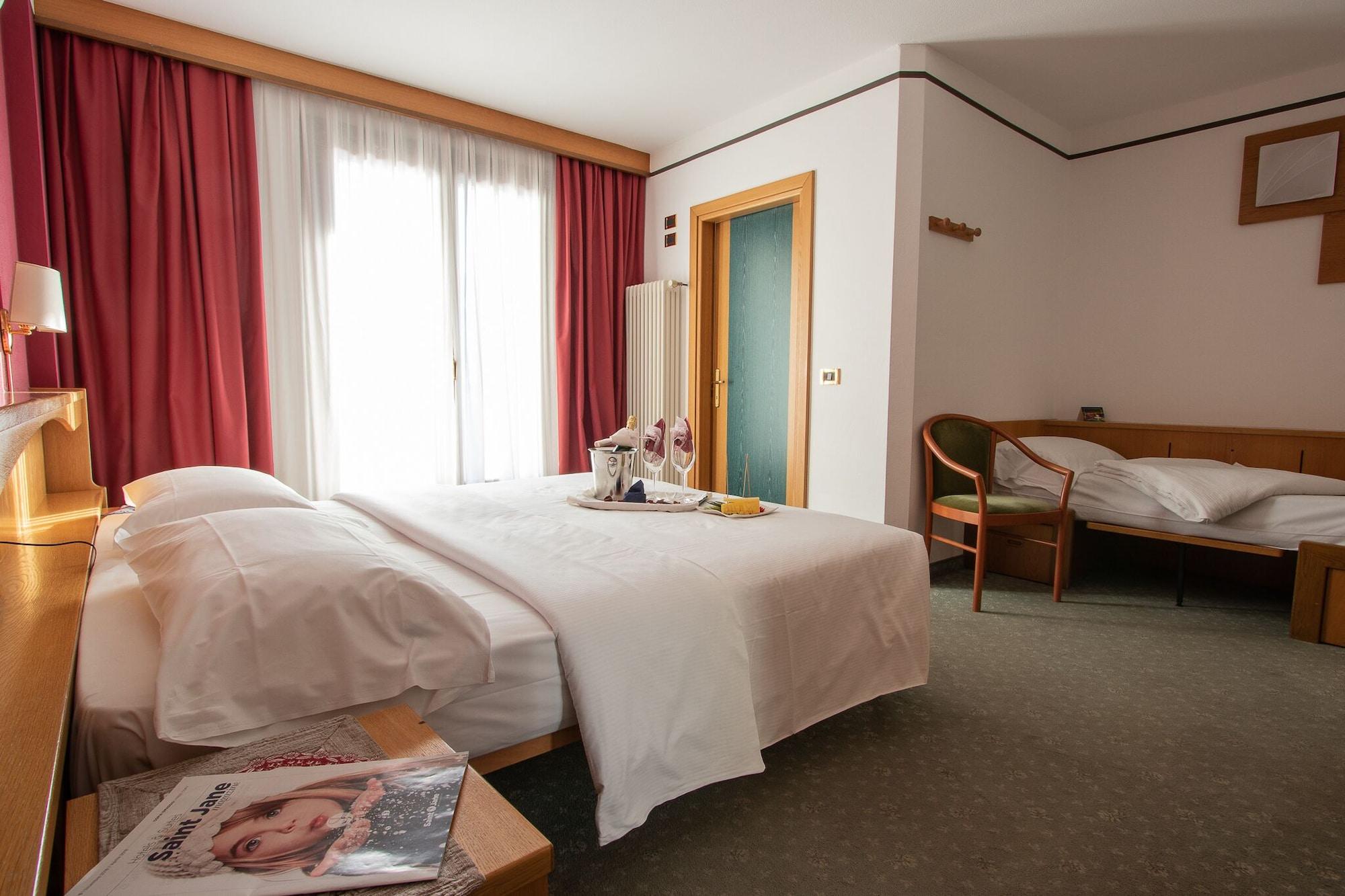 Hotel Santanton 보르미오 외부 사진
