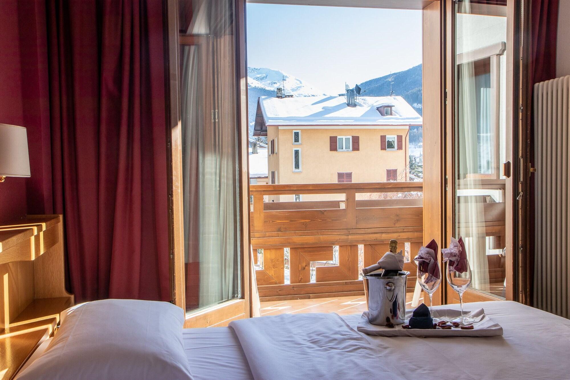 Hotel Santanton 보르미오 외부 사진
