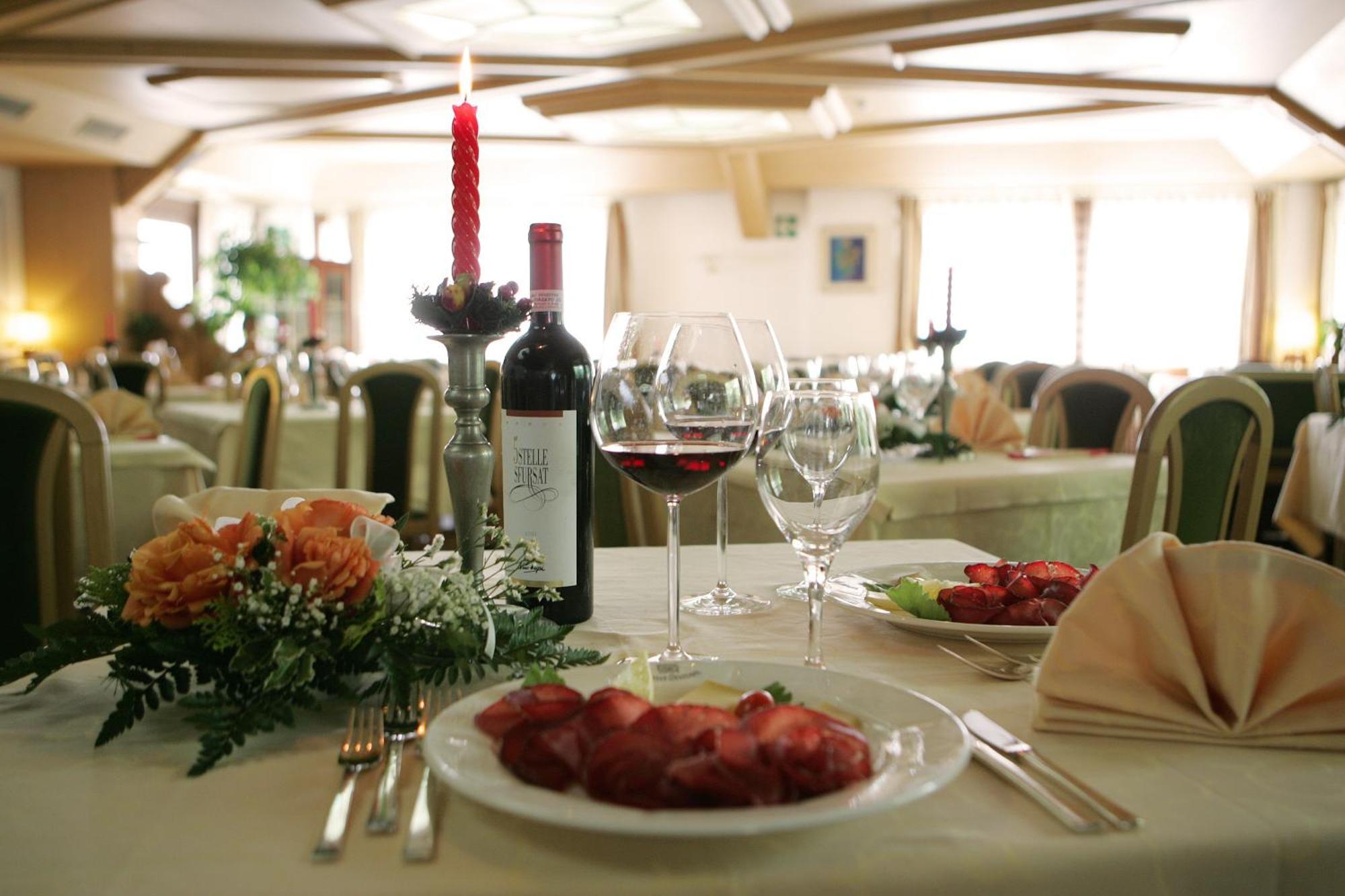 Hotel Santanton 보르미오 외부 사진