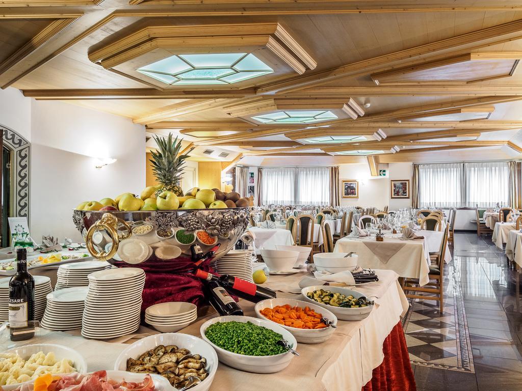 Hotel Santanton 보르미오 외부 사진