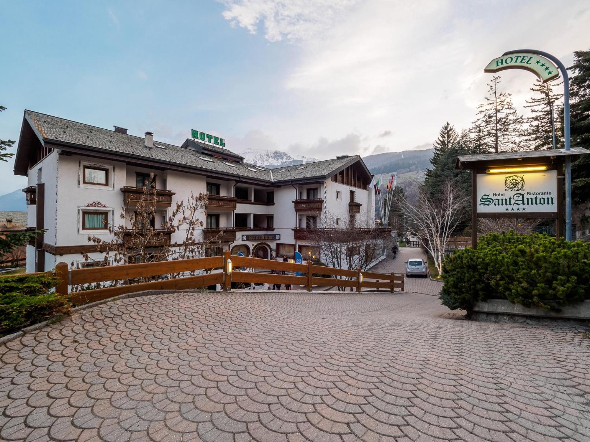 Hotel Santanton 보르미오 외부 사진