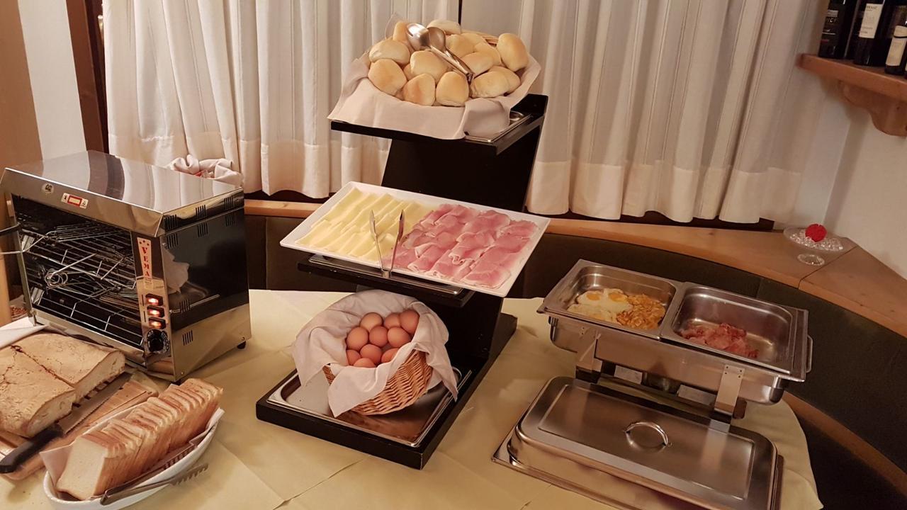 Hotel Santanton 보르미오 외부 사진