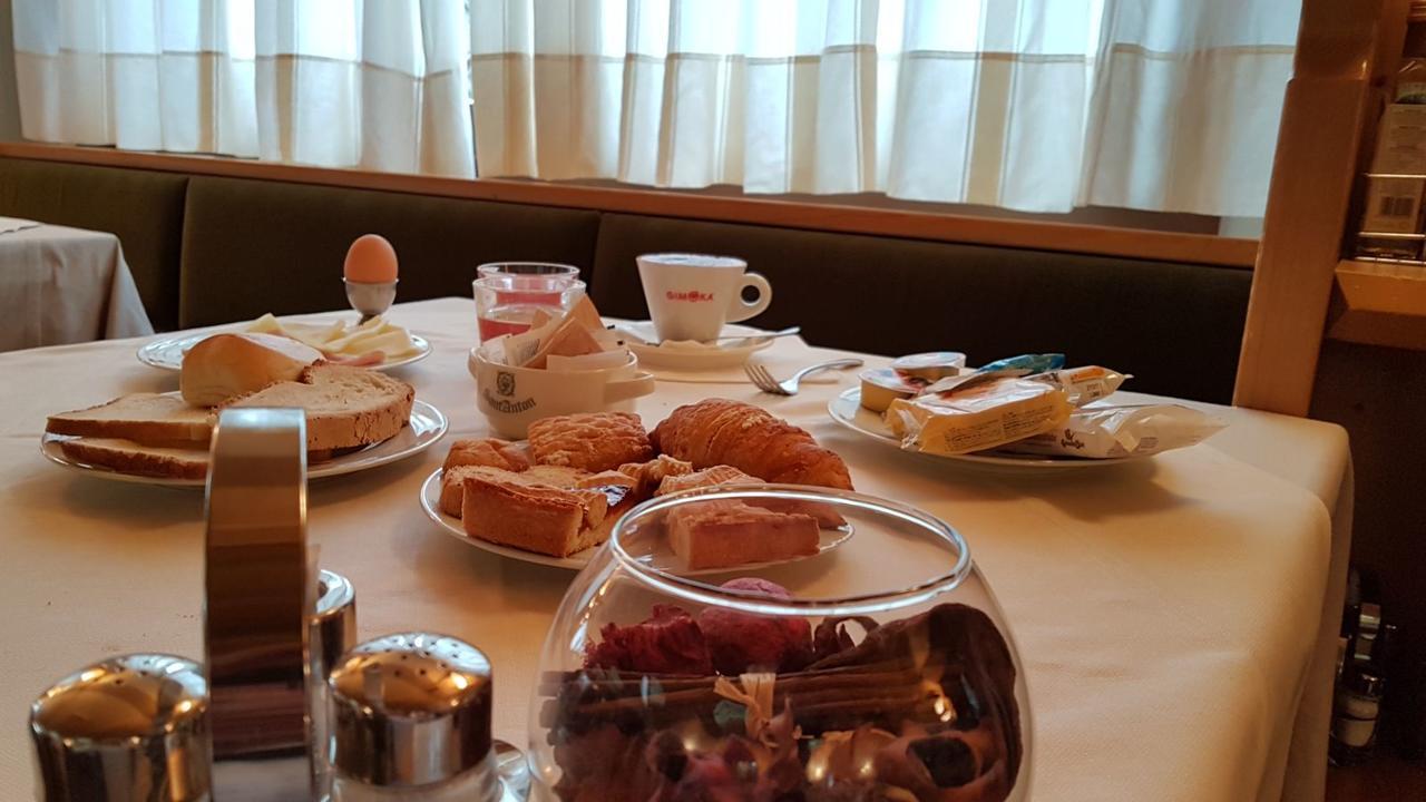 Hotel Santanton 보르미오 외부 사진