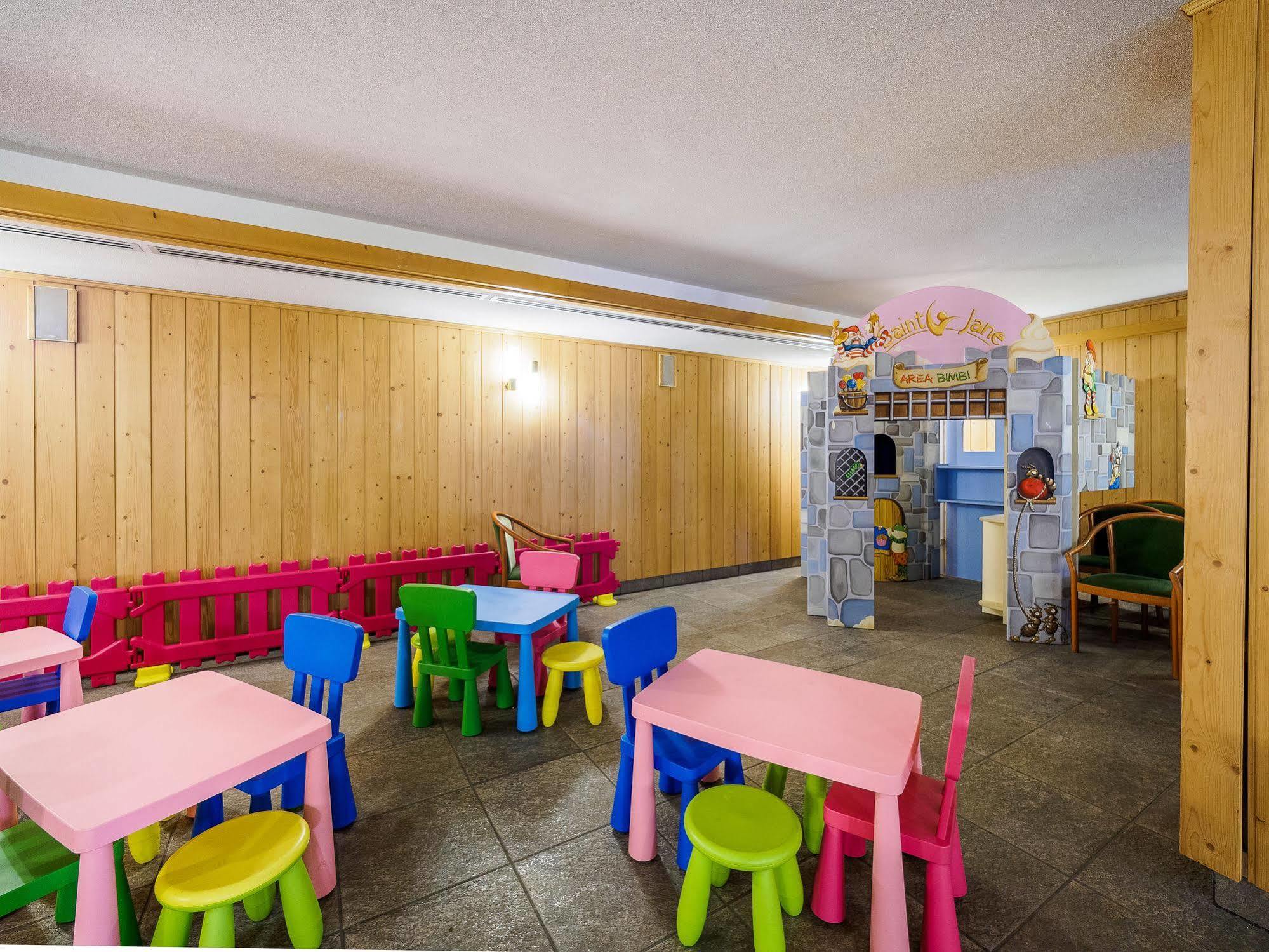 Hotel Santanton 보르미오 외부 사진