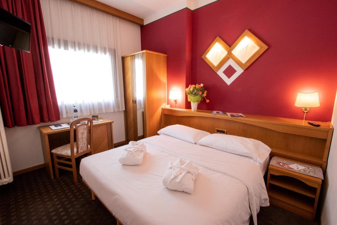 Hotel Santanton 보르미오 외부 사진
