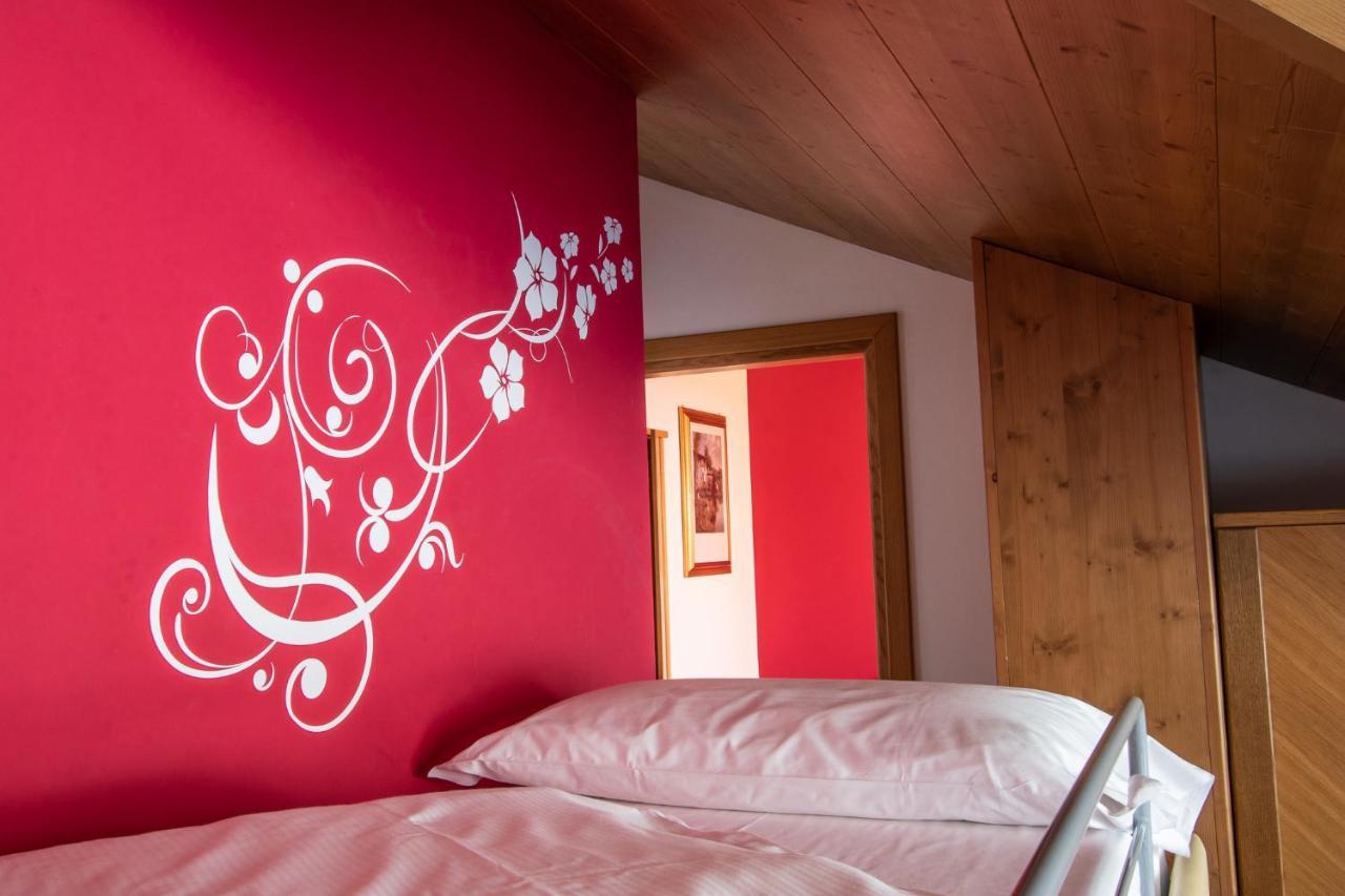 Hotel Santanton 보르미오 외부 사진