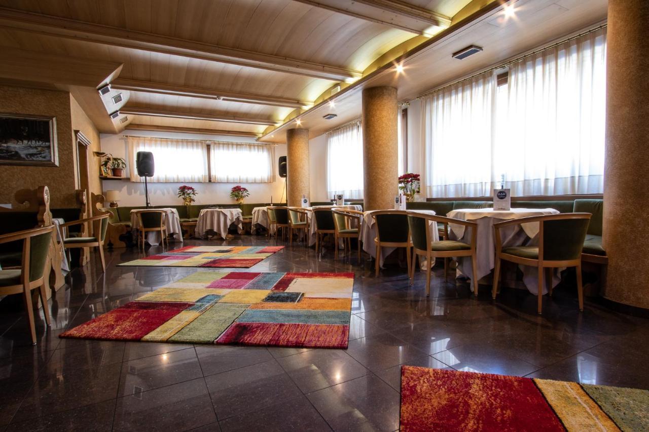 Hotel Santanton 보르미오 외부 사진